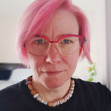 stephanie m. - Freelance Illustrator