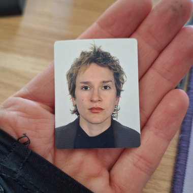 Flora L. - Freelance Illustrator