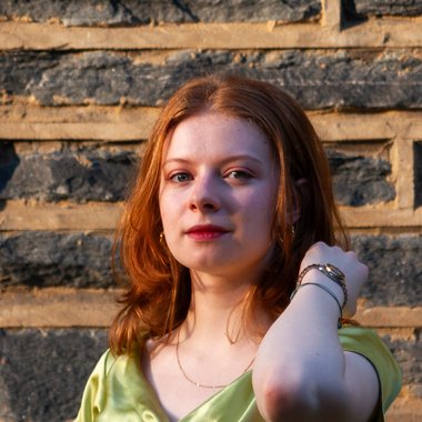 Gwyneth R. - Freelance Vocalist