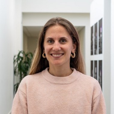 Ana J. - Freelance Web Developer