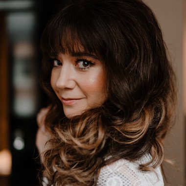 Alison W. - Freelance Brand Designer