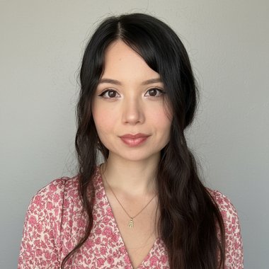 Lou M. - Freelance Web Designer