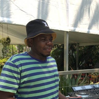Alex C. - Freelance Dj