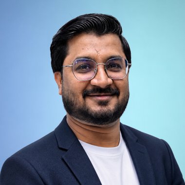 Qammar Z. - Freelance Web Developer