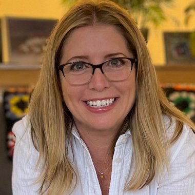 Erin H. - Freelance Brand Designer