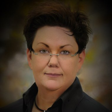 Amy B. - Freelance Online Trainer