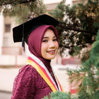 Aisha R. - Freelance Actor