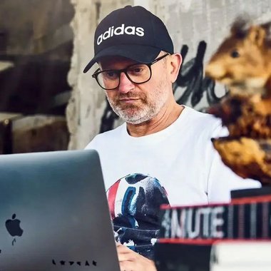 Jeppe - Freelance Art Director