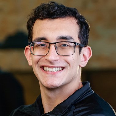 Rodrigo S. - Freelance Web Developer