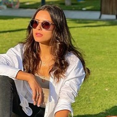 Agatha E. - Freelance Brand Designer