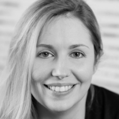 Lauren I. - Freelance Artist