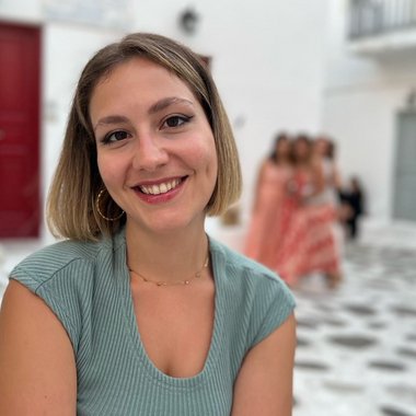 Stefania M. - Freelance Brand Designer