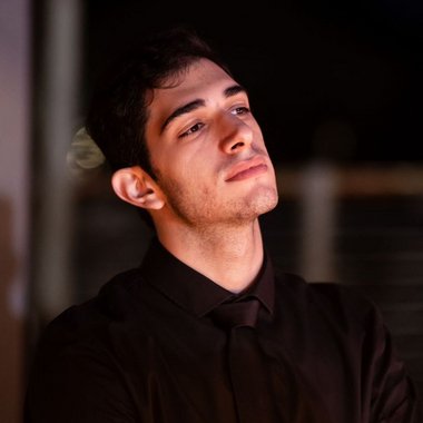 Rafie M. - Freelance AI Prompt Engineer