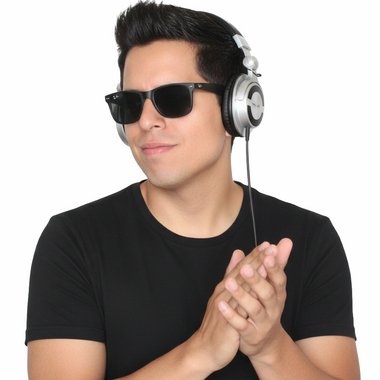 -Robert ✪. - Freelance Music Producer