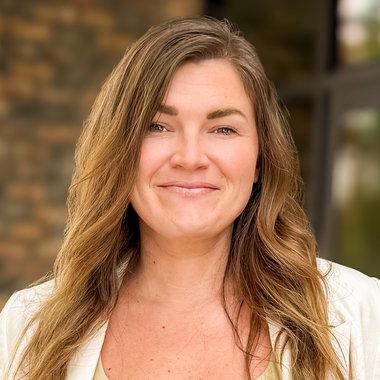 Ashley J. - Freelance Ui Designer