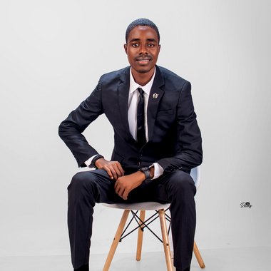 Adedayo O. - Freelance Graphic Designer