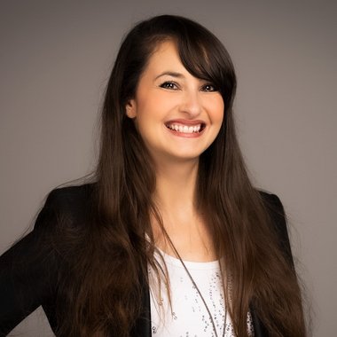Cassandre S. - Freelance Web Designer