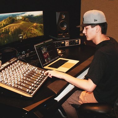 Ollie T. - Freelance Music Producer
