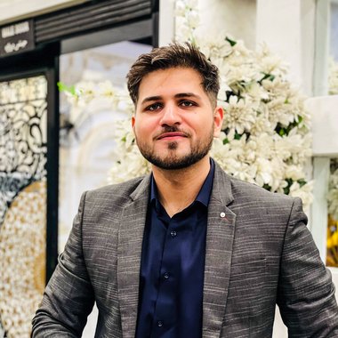 Hamza K. - Freelance Ai Prompt Engineer