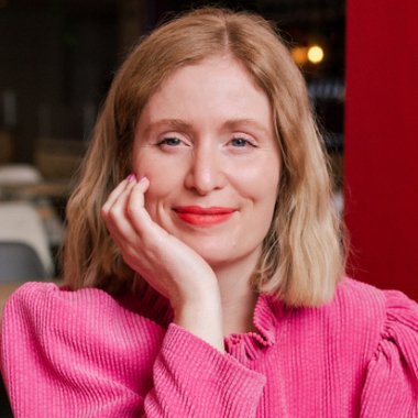 Vanessa C. - Freelance Digital Marketer