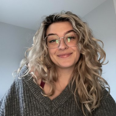 Jess W. - Freelance Digital Marketer