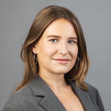 Sophie S. - Freelance Videographer