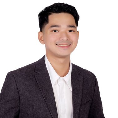 Chris B. - Freelance Content Strategist