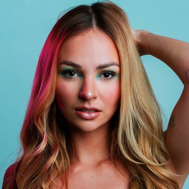 maleh - Freelance Singer