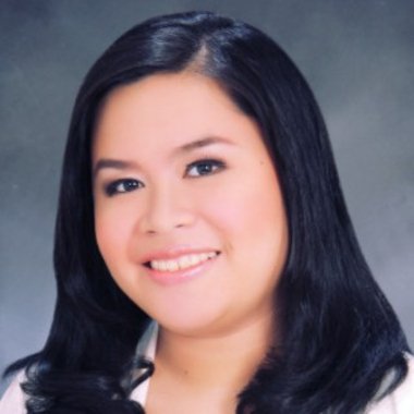 Ve M. - Freelance Brand Designer