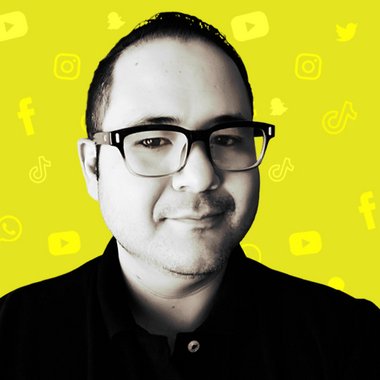 JhonyMorales - Freelance Graphic Designer