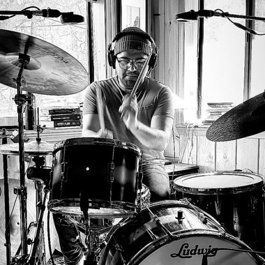 Chrisissac - Freelance Musician