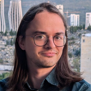 Mikhail C. - Freelance Copywriter