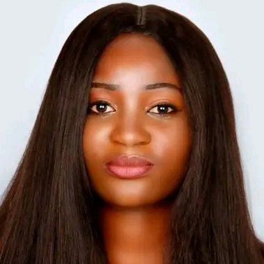 Lydia - Freelance Voiceover Artist