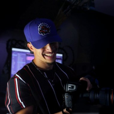 Omar P. - Freelance Videographer