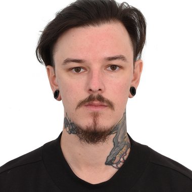 Ben S. - Freelance Logo Designer