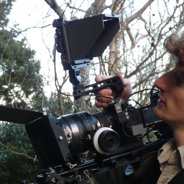Oisin Q. - Freelance Camera Operator