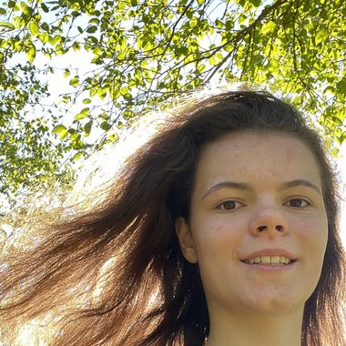 Maggie M. - Freelance Social Media Manager