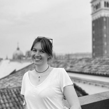 Burcu G. - Freelance Ux Designer