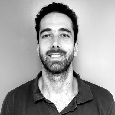 Simon N. - Freelance Ai Engineer