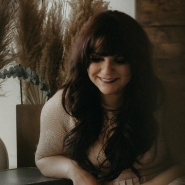 Rachel L. - Freelance Camera Operator