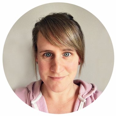 clairebeavis - Freelance Logo Designer