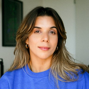 Talita M. - Freelance Designer