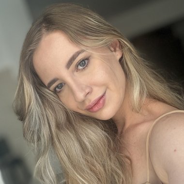 Cosmina B. - Freelance Devops Developer