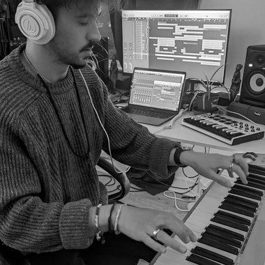 Sam B. - Freelance Beatmaker