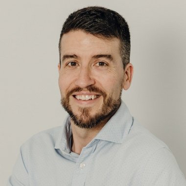 Toni N. - Freelance Ppc Manager