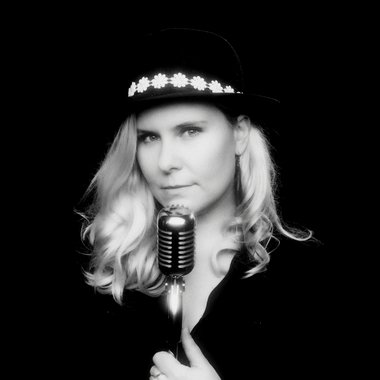 Aminah H. - Freelance Singer