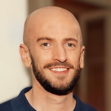 Adam R. - Freelance 3d Designer