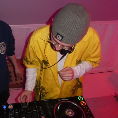 Antoni K. - Freelance Music Producer