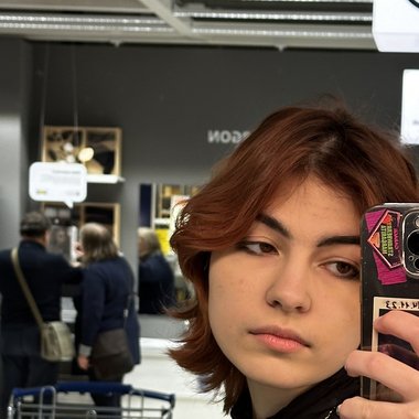 Yuliana P. - Freelance Illustrator