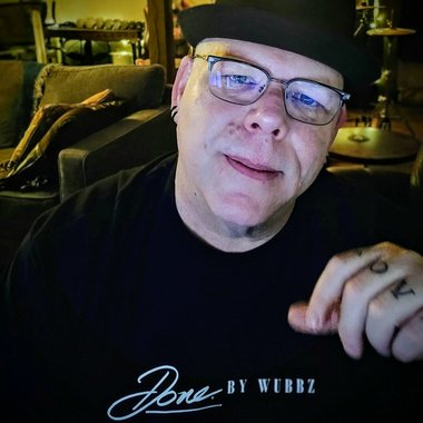 Mark W. - Freelance Web Designer